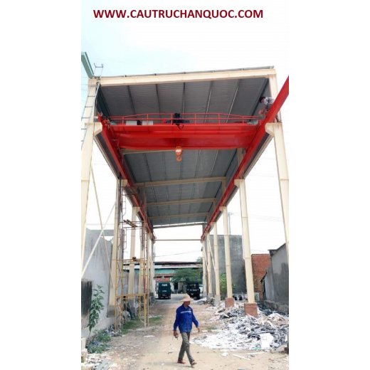 Cầu trục 10 tấn hàn quốc 2 dầm đôi khẩu độ nhà xưởng 10m Cầu trục 10 tấn hàn quốc 2 dầm đôi khẩu độ nhà xưởng 10m